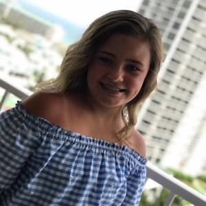 Meet your Posher, Ava donn